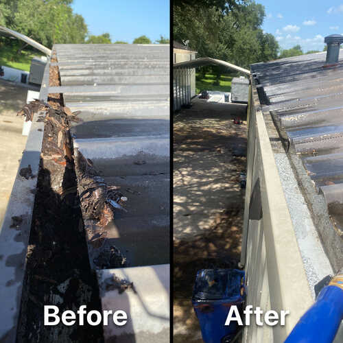 Gutter Cleaning in Frisco, TX