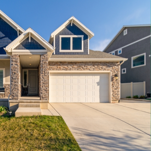 CONCRETE AND DRIVEWAY CLEANING in Frisco, TX